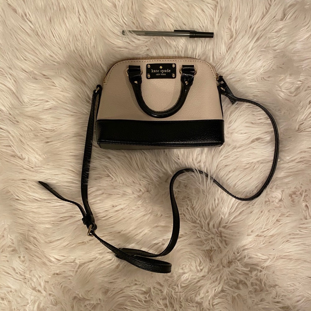 Mini Kate spade purse
